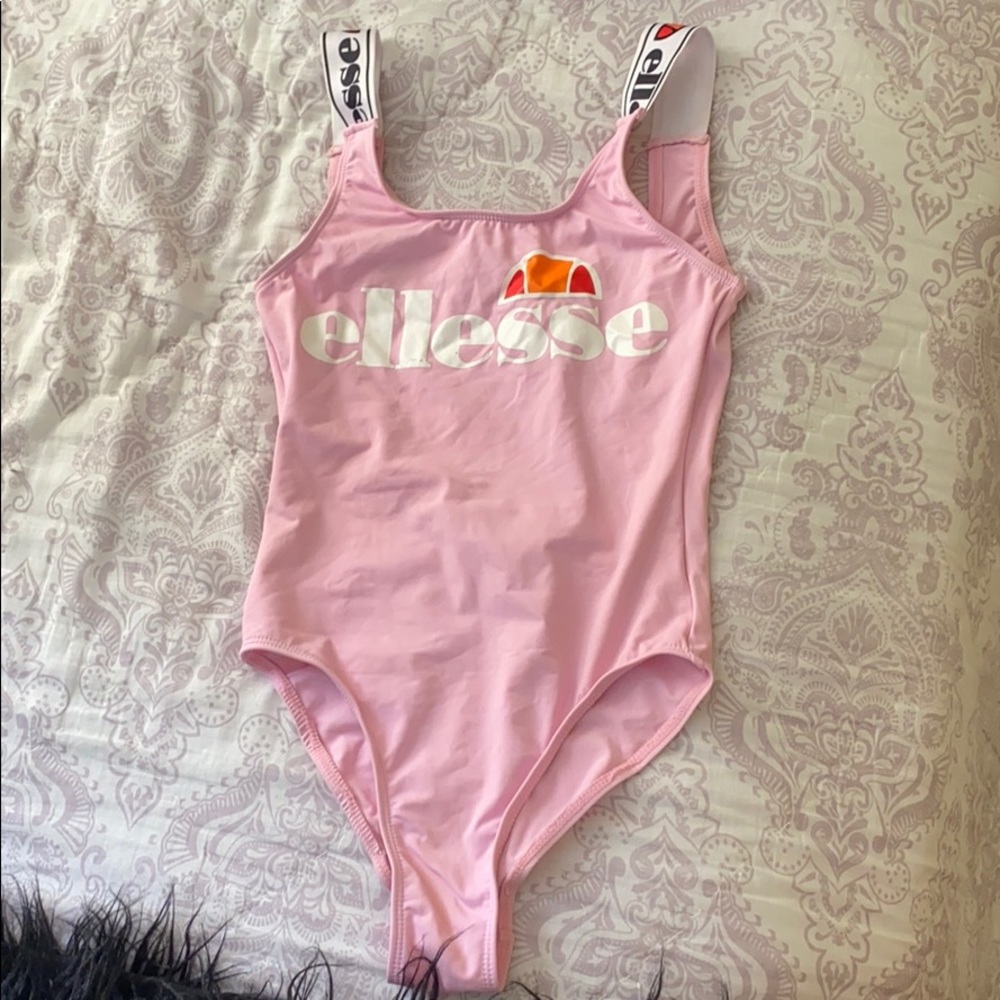 Ellesse light pink bathing suit